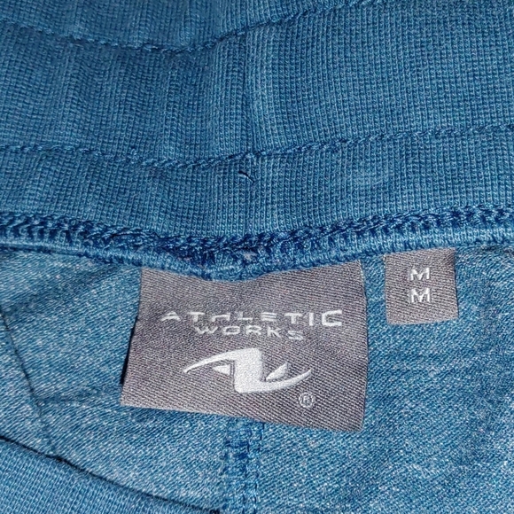 Athletic works size Medium shorts - Picture 2 of 4